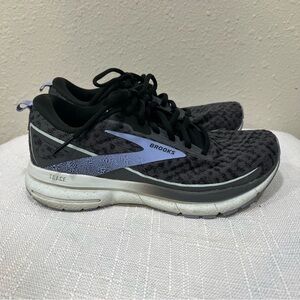 Brooks Trace 3 Women’s Size 6 Running Shoe Blackened Pearl Skylight Iris Lace Up